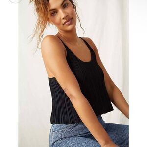 Free People intimately ￼Get to know you black tank tie back size S